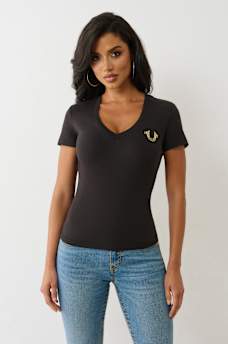 CRYSTAL WINGED HORSESHOE V NECK TEE, image 2