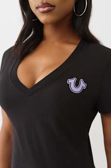 CRUSHED CRYSTAL HORSESHOE V NECK TEE, image 6