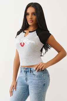 HORSESHOE NOTCH RAGLAN TEE