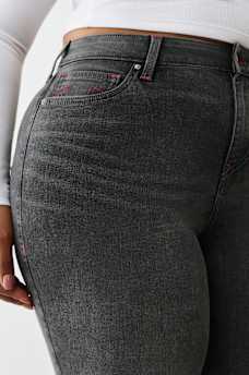 PLUS JENNIE MID RISE CURVY SKINNY JEAN, image 6