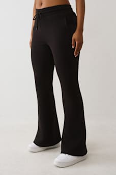 GOTHIC LOGO FLARE SWEATPANT, image 5