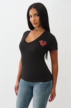 SCRIPT LOGO V NECK TEE
