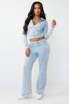 SUDADERA CON CAPUCHA DE MEZCLILLA SINT&Eacute;TICA CON HERRADURA CON ALAS, image 3