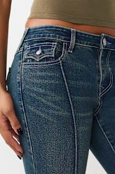 JEANS CORTE DE BOTA BECCA DE TIRO MEDIO Y COSTURAS FRONTALES, image 6