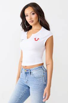 HORSESHOE V-NOTCH TEE
