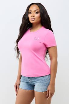 DISTRESSED HORSESHOE CREWNECK TEE