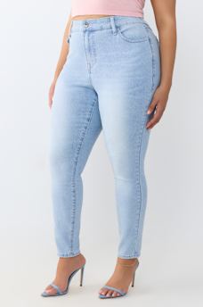 PLUS JENNIE MID RISE FLAP CURVY SKINNY JEAN