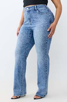 PLUS BILLIE MID RISE FLAP STRAIGHT JEAN