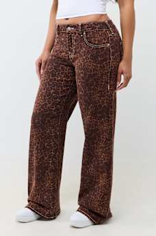 BOBBI MID RISE LEOPARD BAGGY JEAN