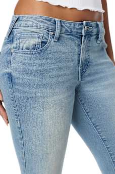 BECCA MID RISE BOOTCUT JEAN