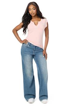 SCOOP NOTCH ANGEL TEE
