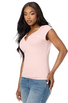 SCOOP NOTCH ANGEL TEE