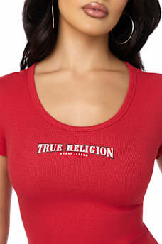 CAMISETA BABY TEE DE BUDA CON CUELLO REDONDO ACANALADA Y FRUNCIDA