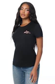 EMBROIDERED HEART CREWNECK TEE