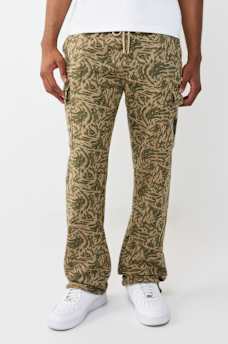 CAMO ALLOVER PRINT CARGO FLEECE PANT