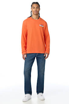 WORLD TOUR LONG SLEEVE CREWNECK TEE