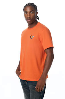 TRUE LICENSE PLATE TEE