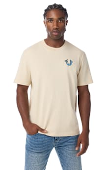 FASHION SENSES HORSESHOE TEE