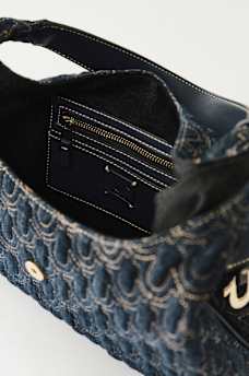 BOLSO HOBO ACOLCHADO, image 6