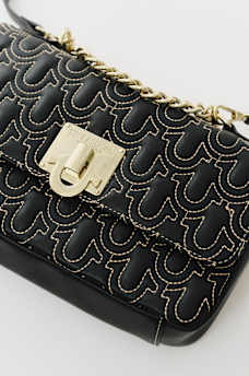 HORSESHOE QUILTED FLAP BAG, image 4