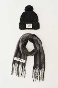 WORLD TOUR LOGO BEANIE AND SCARF SET, image 2