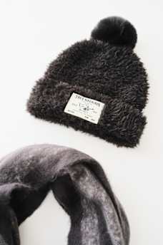 WORLD TOUR LOGO BEANIE AND SCARF SET, image 3