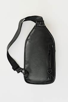 STUDDED HORSESHOE SLING BAG, image 5