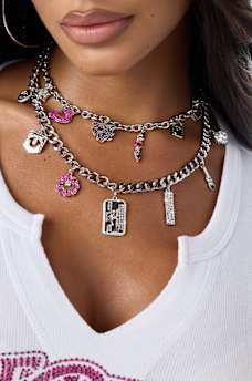 HORSESHOE CHARM LAYERED NECKLACE