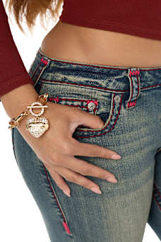 CRYSTAL TOGGLE HEART BRACELET