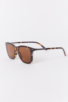 TORTOISE SHELL SUNGLASSES, image 2