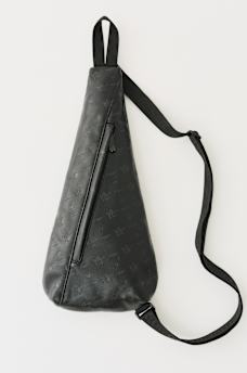 PEBBLED MONOGRAM SLING BAG, image 2