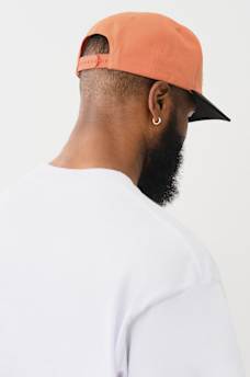 GORRA DEL OESTE CON COSTURA CRUZADA