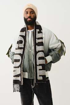 TRUE BEANIE & SCARF SET