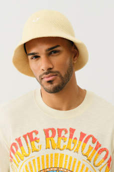 CROCHET HORSESHOE BUCKET HAT, image 1