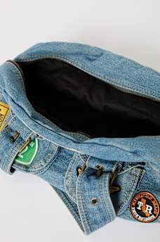 DENIM PATCH PURSE, image 7
