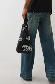 LOGO PATCH SLING BAG, image 2