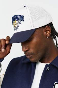 GORRA DE B&Eacute;ISBOL CON EMBLEMA DE HERRADURA, image 3