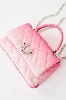 QUILTED HORSESHOE HANDBAG, image 4