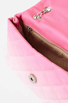 BOLSO DE MANO ACOLCHADO CON HERRADURA, image 7