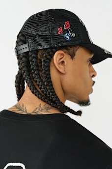 FLAME HORSESHOE TRUCKER HAT, image 4