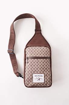 ALLOVER PRINT PATCH SLING, image 1