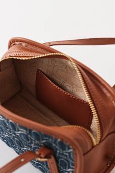 HORSESHOE ALLOVER PRINT HANDBAG, image 5