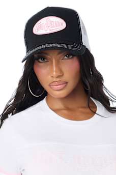 LOGO PATCH TRUCKER HAT