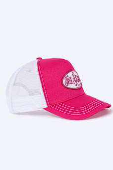 LOGO PATCH TRUCKER HAT