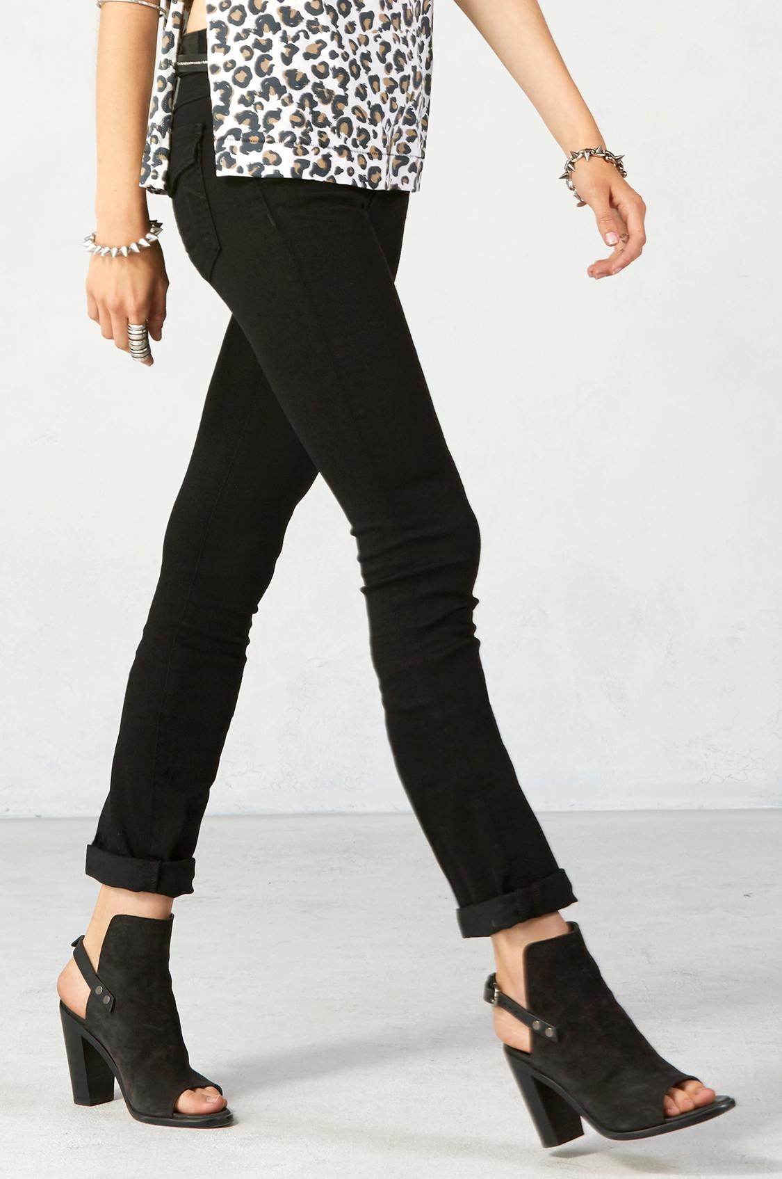 TRUE RELIGION STRAIGHT 36インチ $229 NWT TRUE RELIGION Sz36 STRAIGHT W/FLAP RED ORANGE